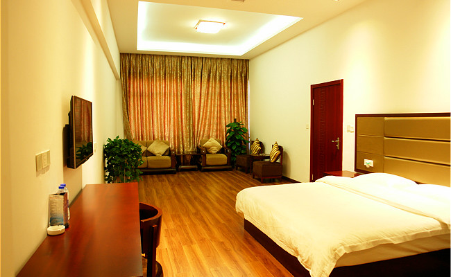 万家灯火中，为你点亮最温暖的一盏灯