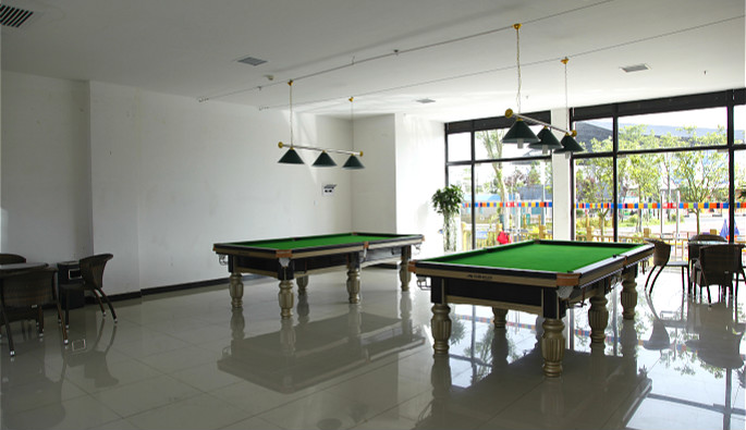 场地宽阔，亲朋休闲娱乐首选